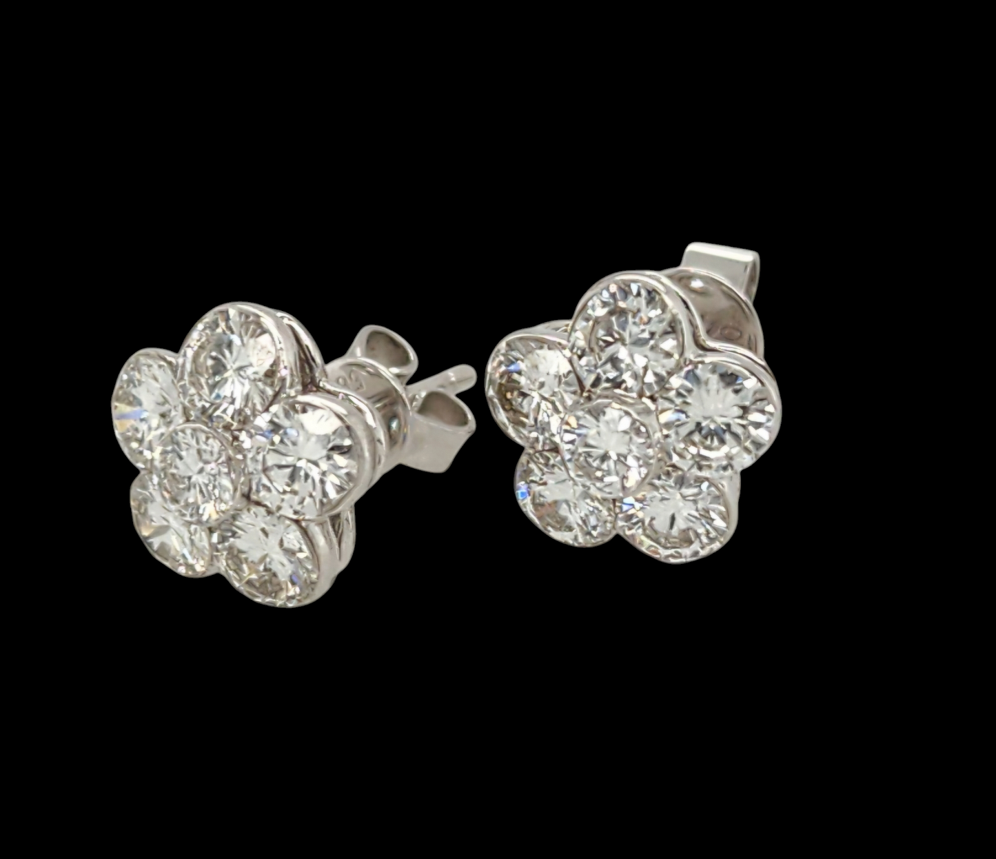 Diamond flower earrings
