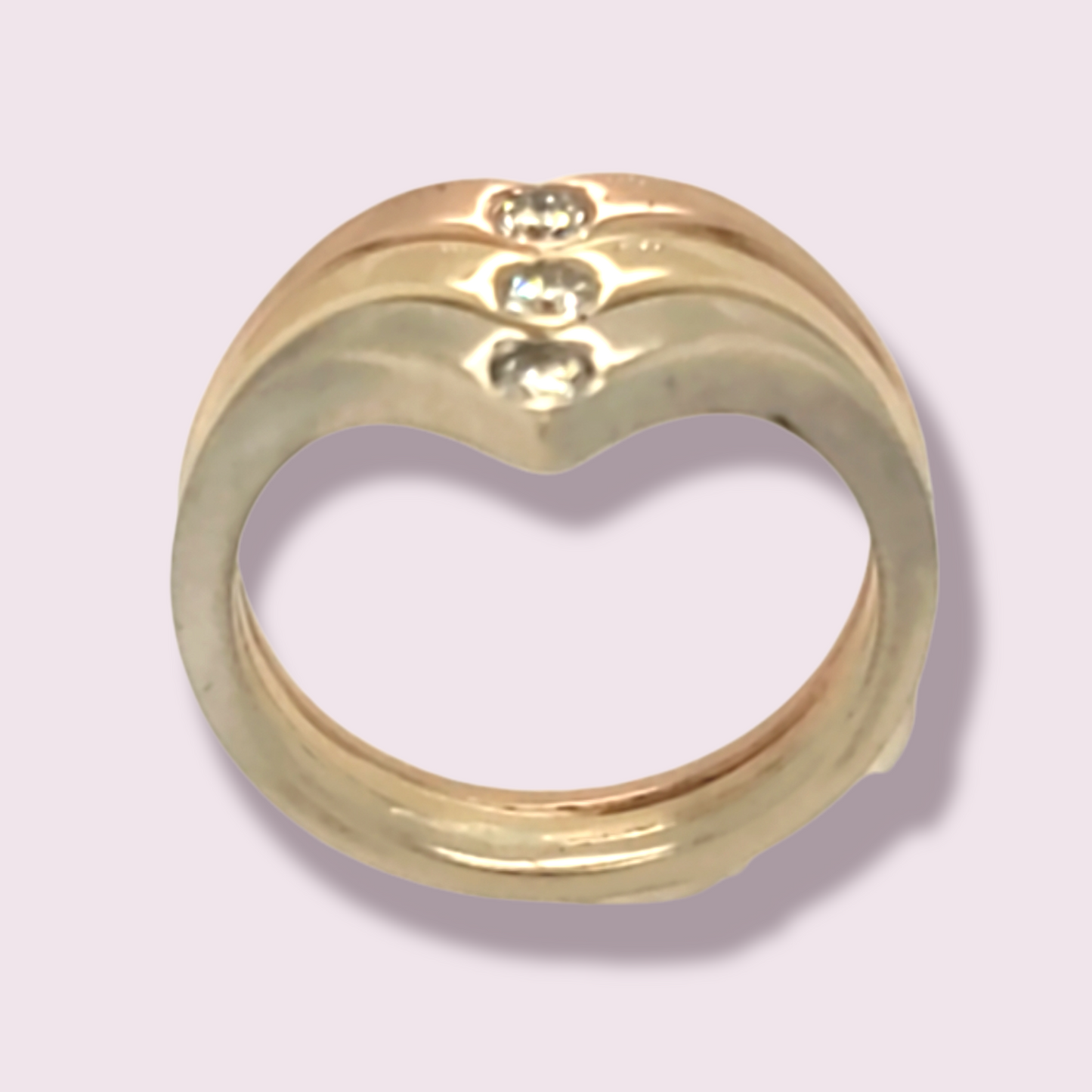 Tri color chevron ring