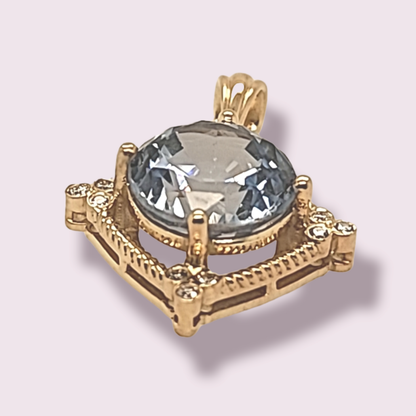 10-Carat Blue Topaz Pendant