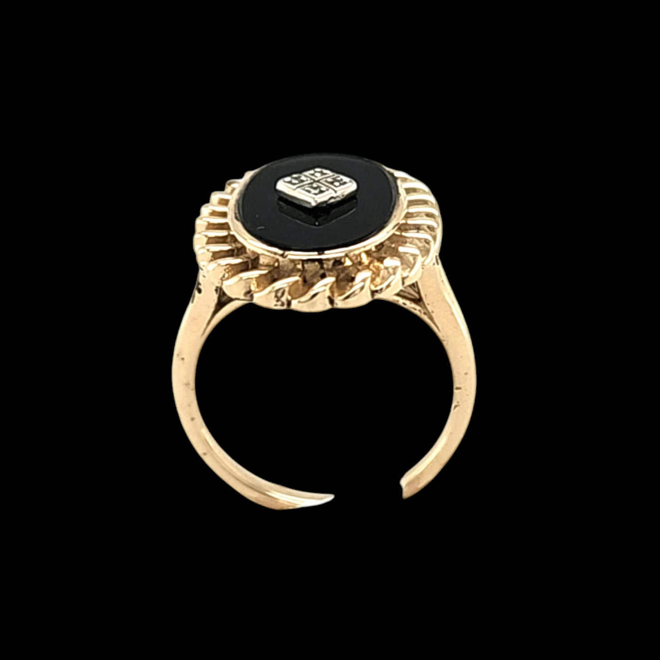 Onyx ring